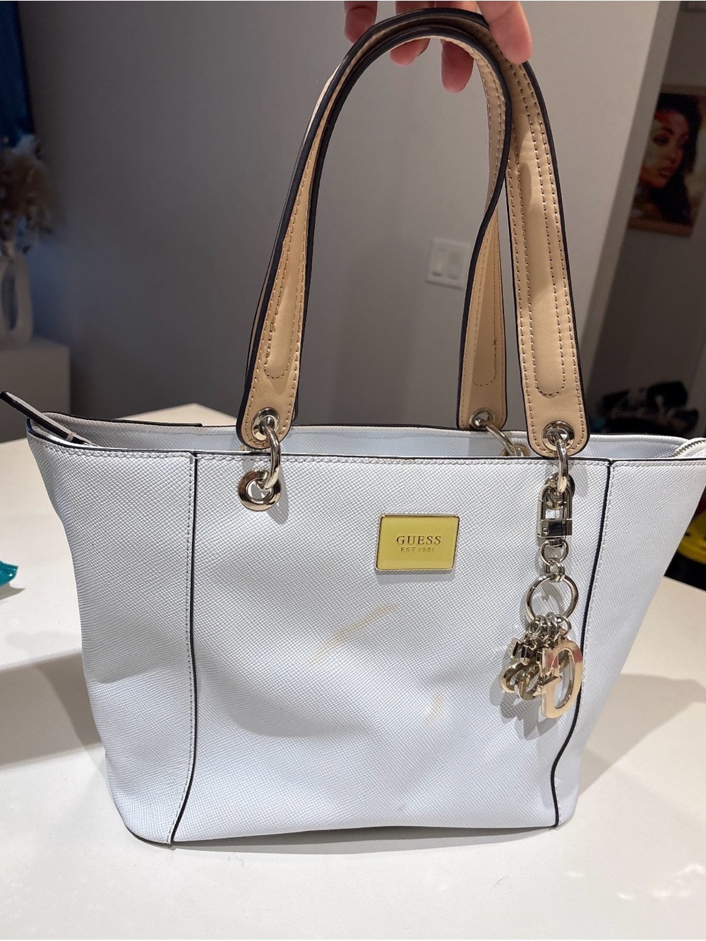 GUESS White Tote with Beige Handles and Gold Logo Plaque